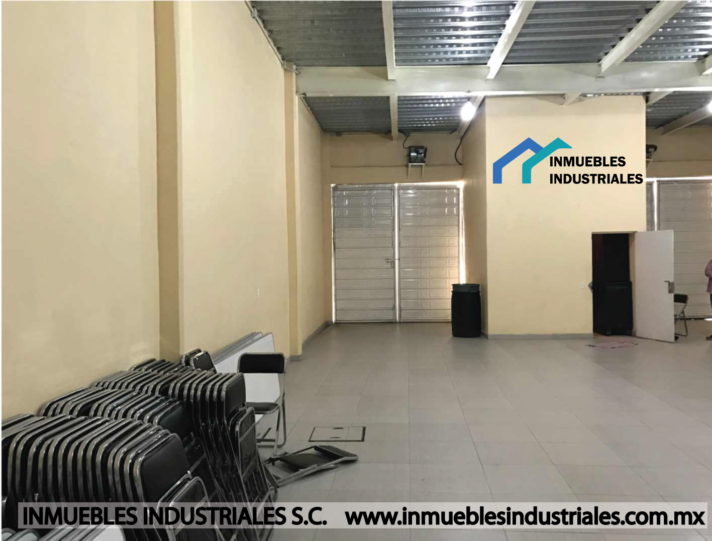 BODEGA EN XALOSTOC 220m² RENTA Inmuebles Industriales