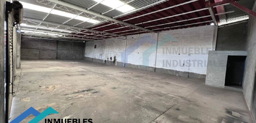 BODEGA EN RENTA 400m² EN ACOLMAN